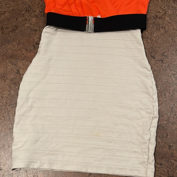 EXPRESS DRESS - Picture 3 of 7